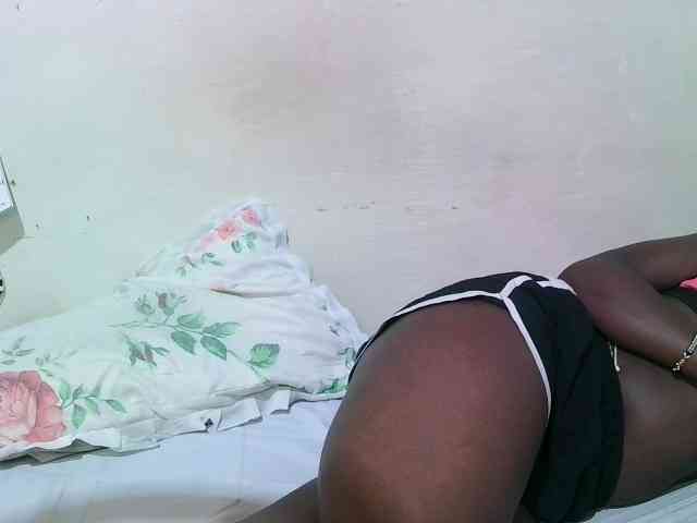 pritty-amber webcam