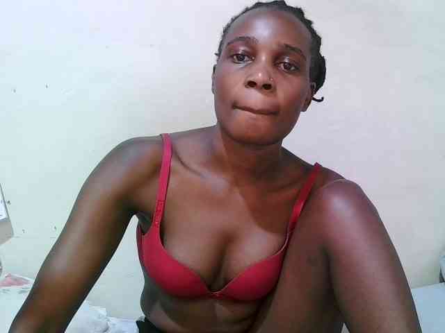 pritty-amber webcam