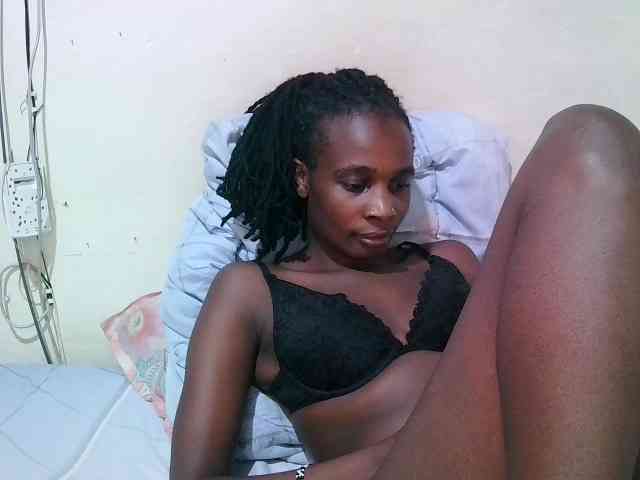 pritty-amber webcam