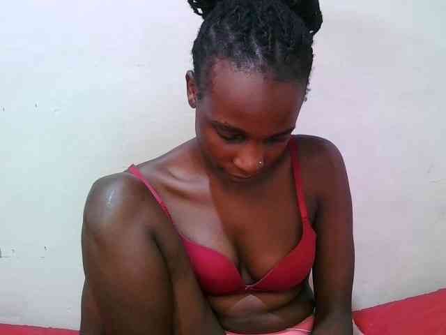 pritty-amber webcam