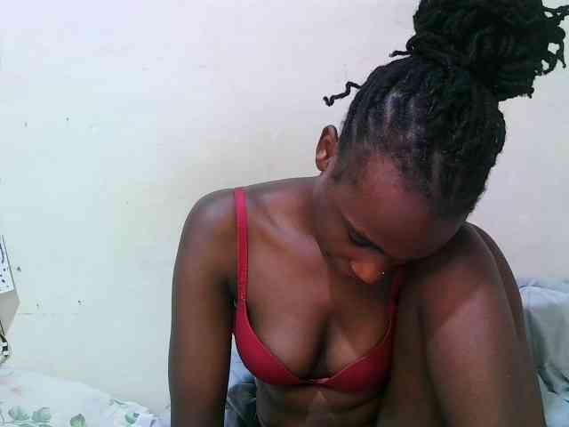 pritty-amber webcam