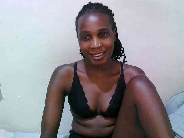 pritty-amber webcam