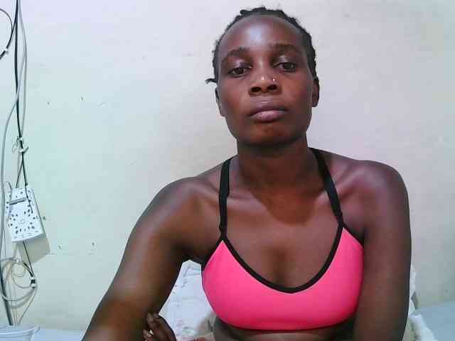 pritty-amber webcam