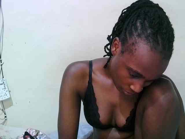 pritty-amber webcam