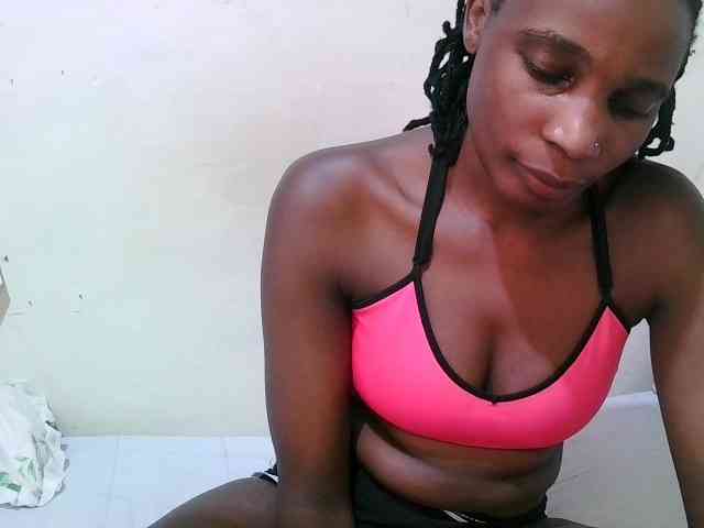 pritty-amber webcam