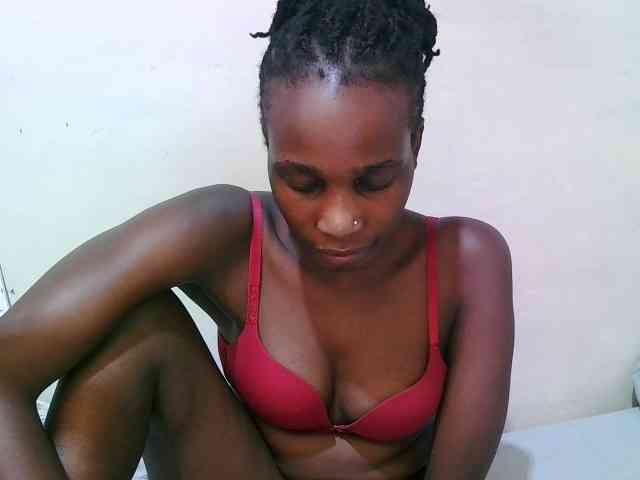 pritty-amber webcam