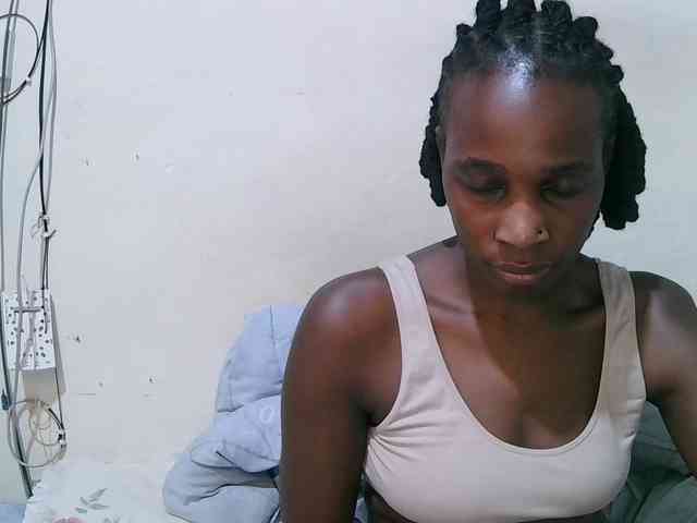 pritty-amber webcam