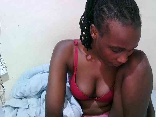 pritty-amber webcam