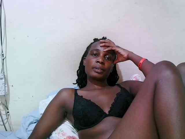 pritty-amber webcam