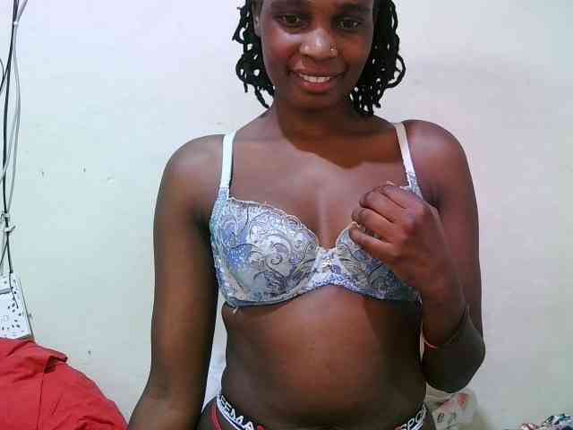 pritty-amber webcam