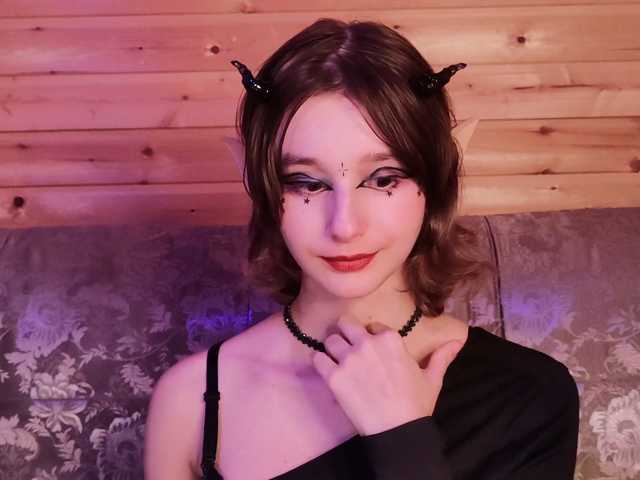 SilvaDevil live cam on BongaCams