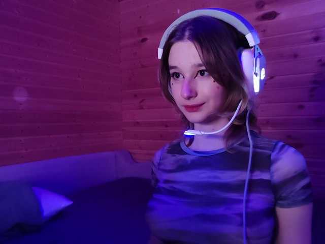 SilvaDevil live cam preview