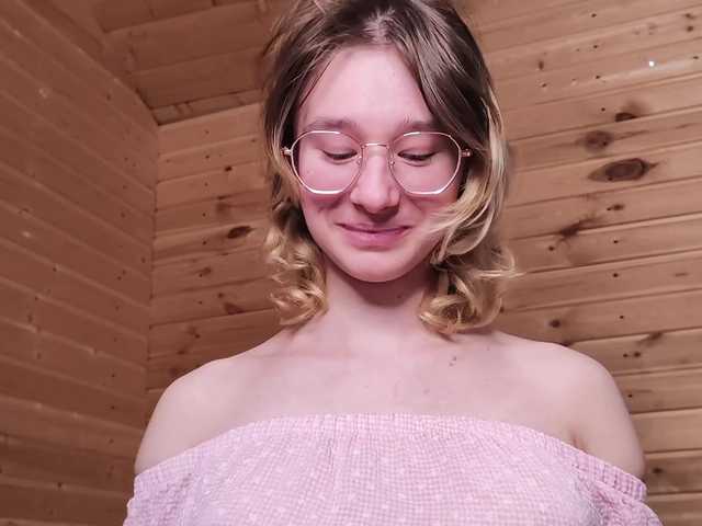 SilvaDevil's BongaCams show and profile