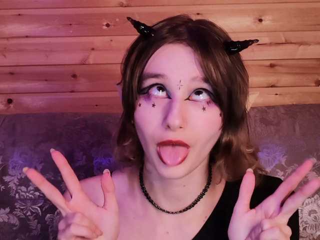 SilvaDevil live cam on BongaCams