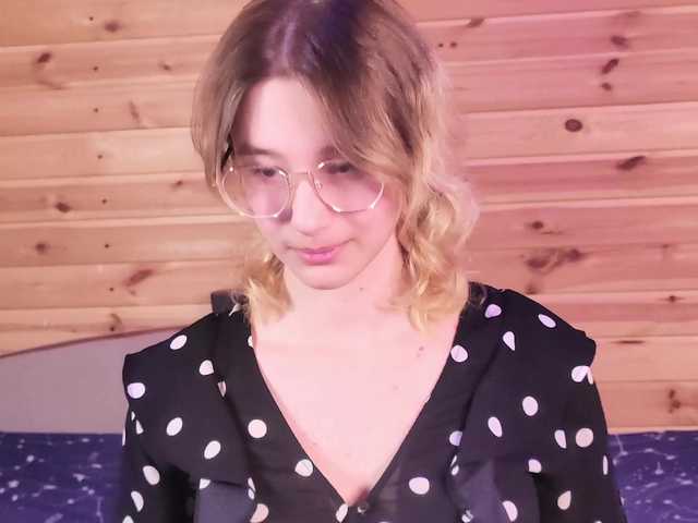 SilvaDevil's BongaCams show and profile