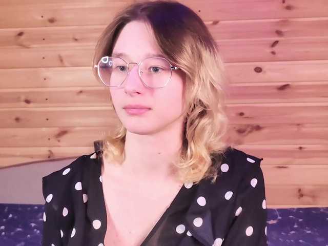 SilvaDevil's BongaCams show and profile