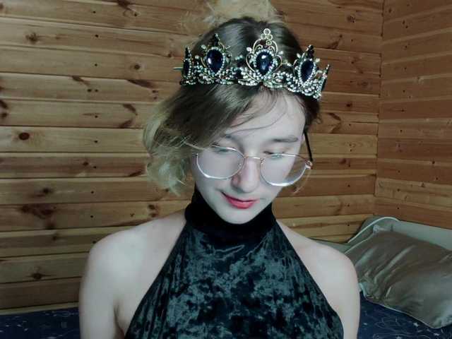 SilvaDevil live cam on BongaCams