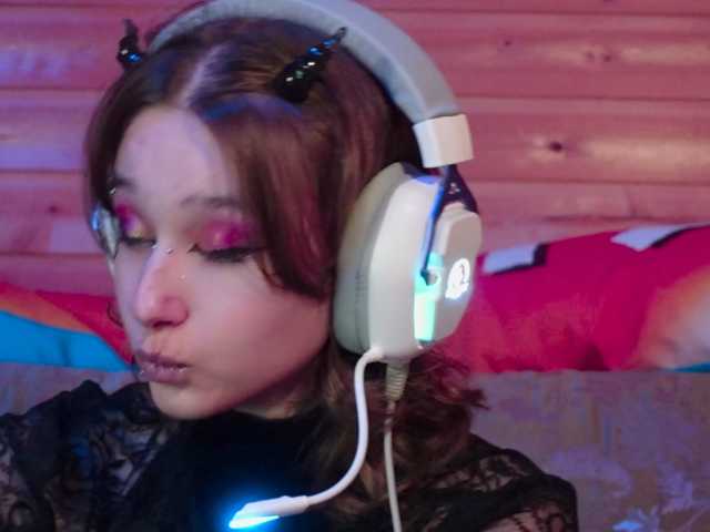 SilvaDevil live cam on BongaCams