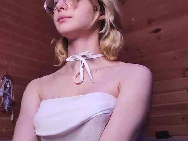 SilvaDevil Live Webcam on BongaCams