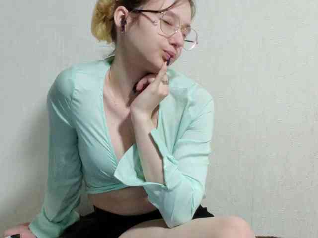 โมเดลนี้กำลังถ่ายทอดสดอยู่. SilvaDevil