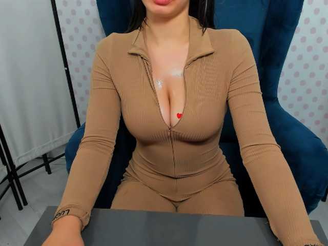 CarliDesire