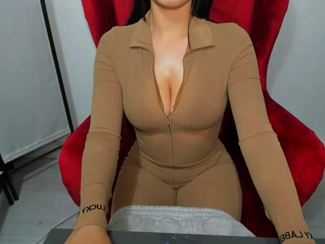 CarliDesire