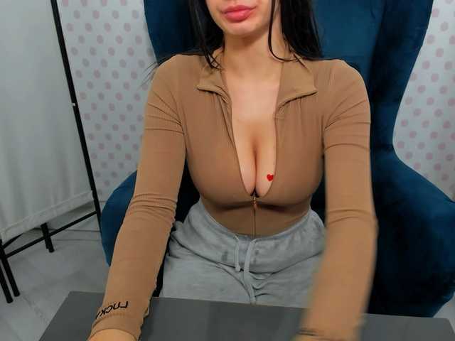 CarliDesire