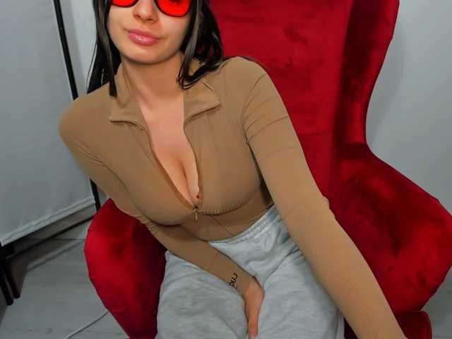 CarliDesire