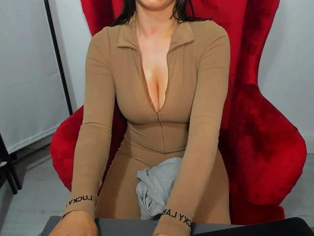 CarliDesire