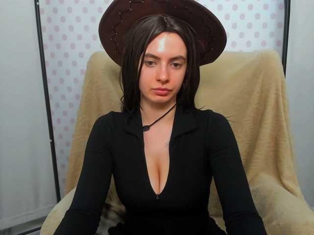 CarliDesire
