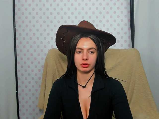 CarliDesire live webcam show