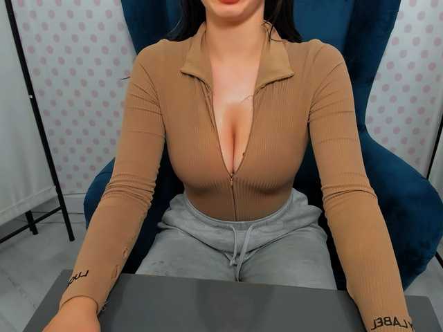 CarliDesire