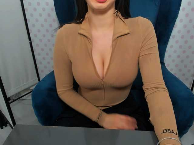 CarliDesire
