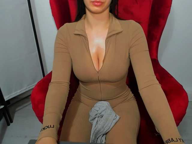 CarliDesire