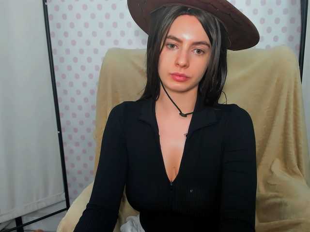 CarliDesire