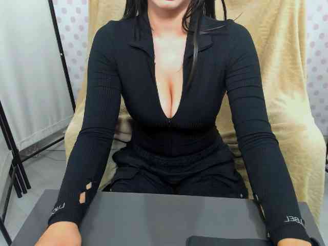 CarliDesire webcam