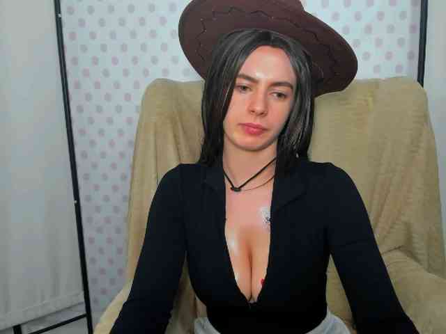 CarliDesire webcam