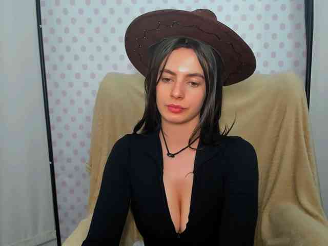 CarliDesire webcam