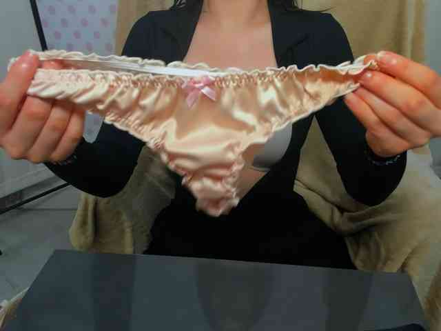 CarliDesire webcam