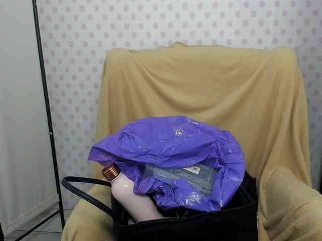 CarliDesire