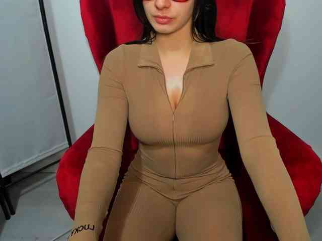 CarliDesire