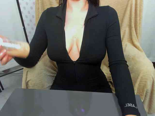 CarliDesire webcam