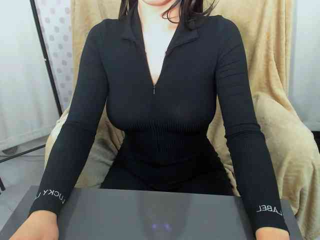 CarliDesire webcam