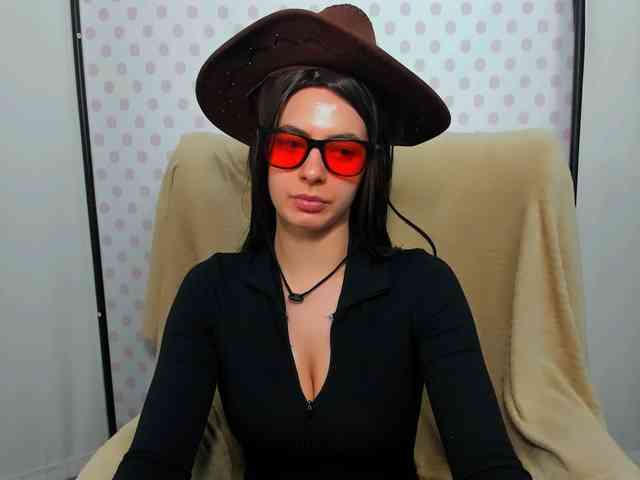 CarliDesire webcam