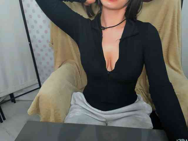 CarliDesire