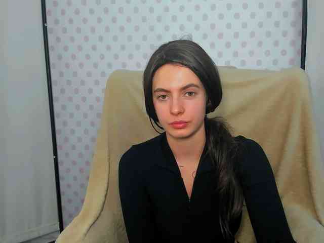 CarliDesire webcam