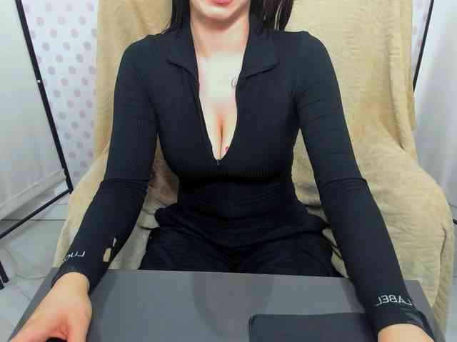 CarliDesire webcam