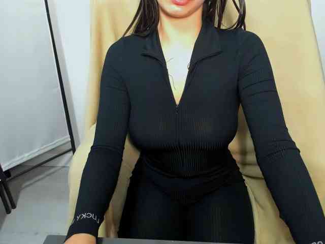 CarliDesire