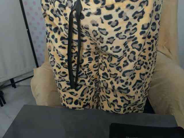 CarliDesire webcam