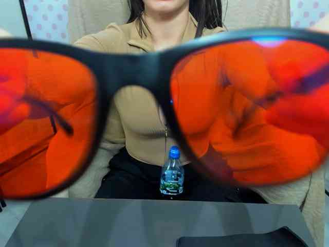 CarliDesire webcam